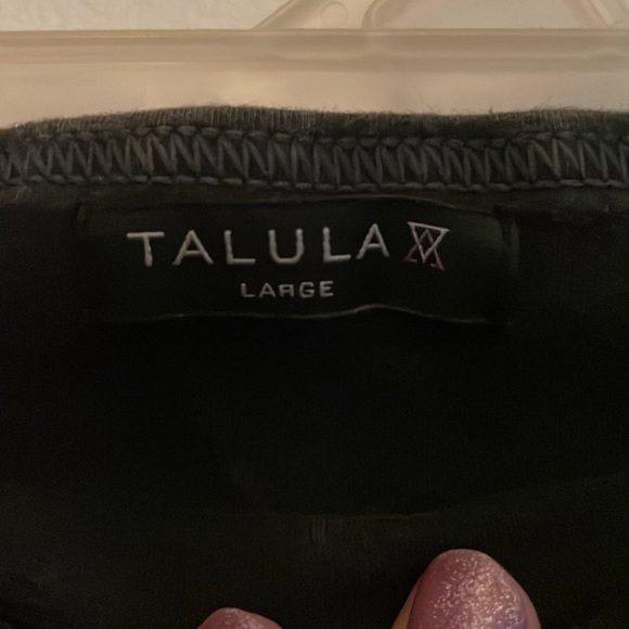 Aritzia Skirt - Picture 3 of 3